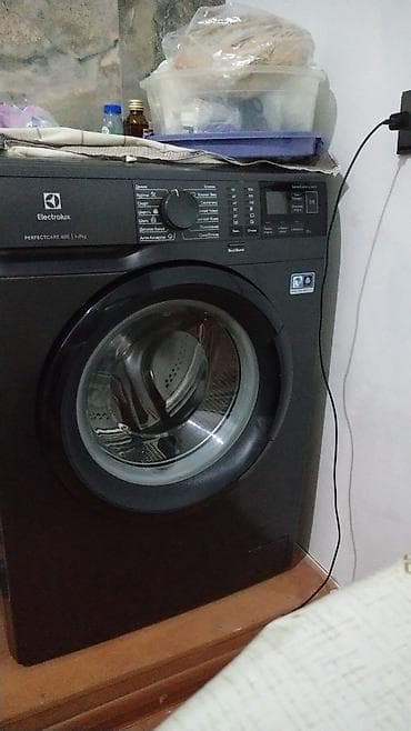 Paltaryuyan maşın Electrolux, 7 kq, Qurutmasız