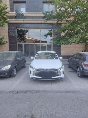 lokbatanda heyet evleri 2025: BYD : 1.5 l | 2024 il Sedan — 1