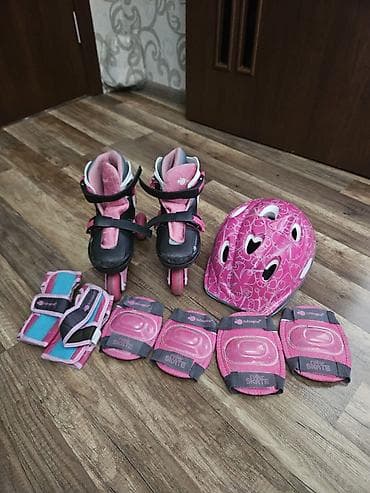 Uşaq üçün tam roller dəsti Komplekt: - Tənzimlənən uşaq rollerskates