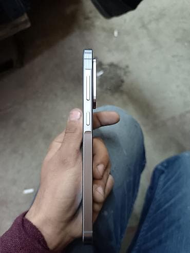 samsunq telfon: Samsung Galaxy A56, 256 GB, rəng - Boz, İki sim kartlı — 4