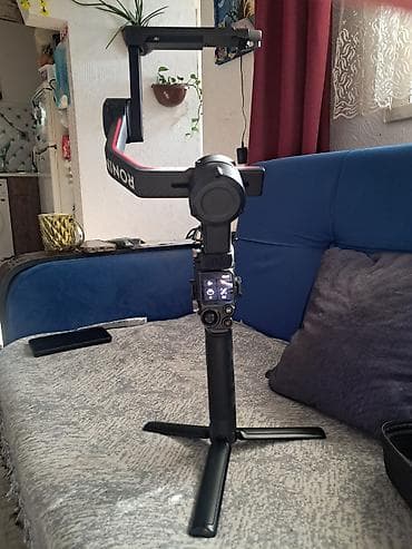 fifa 20: DJI RS 3 Pro peşəkar stabilizator Xüsusiyyətlər: - 3 oxlu motorlu — 7