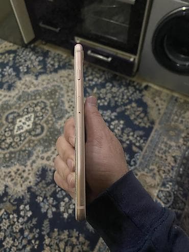 mi 8 plata: IPhone 8 Plus, 64 GB, Rose Gold, Barmaq izi — 4