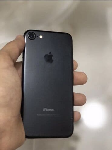 ipad 7 ci nesil: IPhone 7, 32 GB, Qara, Barmaq izi — 4