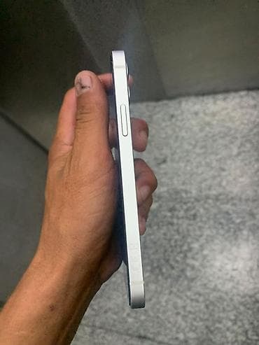 iphone 12 dubai: IPhone 12, Ağ, Face ID — 4