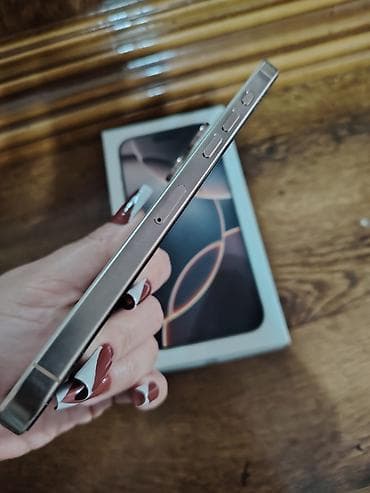 iphone 5s satisi: IPhone 16 Pro Max, 256 GB, Natural Titanium, Face ID — 3