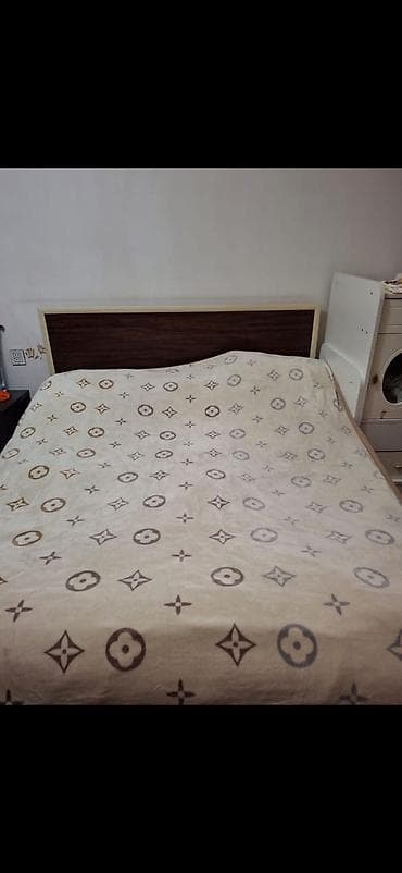 İşlənmiş, İkinəfərlik çarpayı, Matras ilə