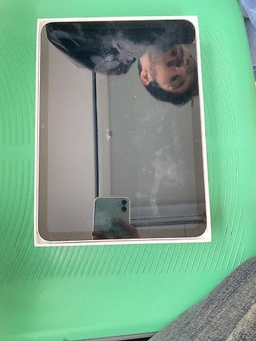 ipad planset: Apple iPad A16 planşet 4 ay işlenib. - Yaddaş: 128GB - Pil: 100% - — 2