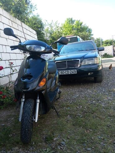 mopedler kreditle: Moon - mo12, 50 sm3, 2022 il, 107243 km — 1