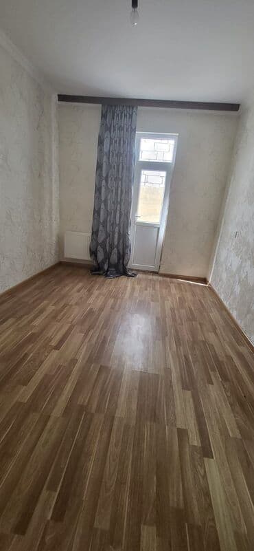 bine atciliqda ev: Xırdalan, 4 otaqlı, Köhnə tikili, 90 kv. m — 2