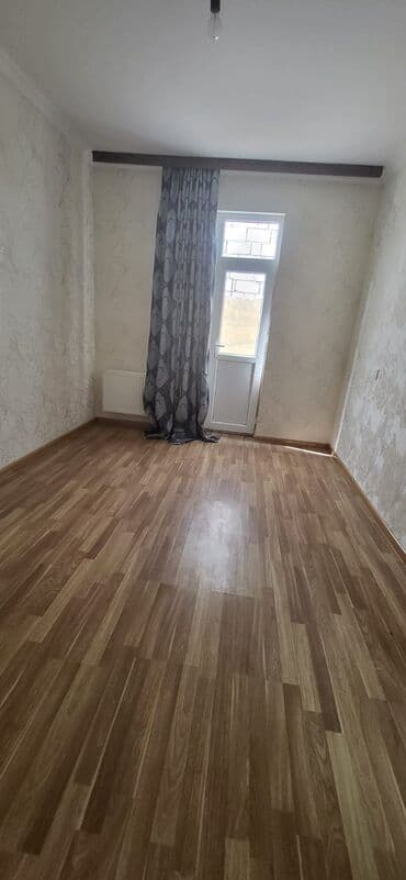 kiraye otaq yoldasi oglan: 4 otaqlı, 90 kv. m, Kredit yoxdur, Yeni təmirli — 2