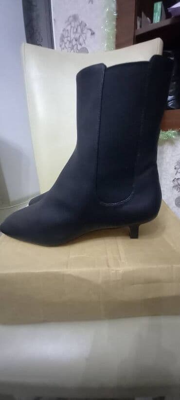 qış botları: Ölçü: 41.5, Yeni — 7