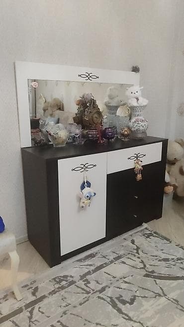 İşlənmiş, Güzgülü — 1