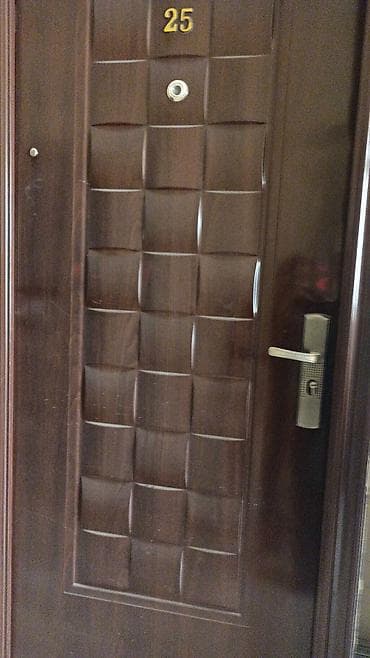 demir qapi rengleri: Dəmir giriş qapısı – seyf qapisi, tünd qəhvəyi rəng - Ön paneldə — 1