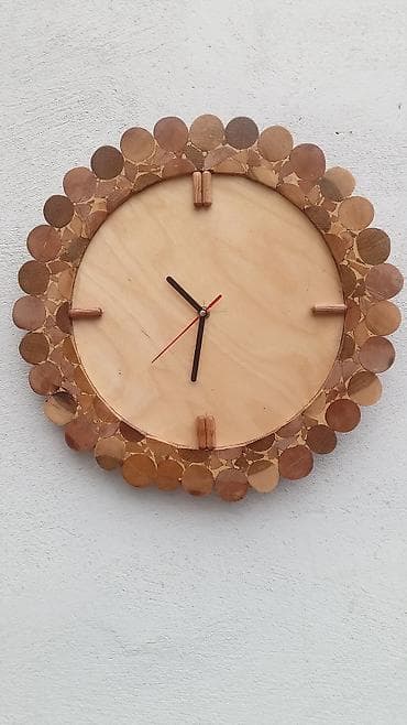 Divar saatları, Saniyə əqrəbi