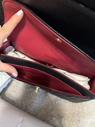 Сумки: Chanel çantalar, imisi de yenidir, qara 40 azn balaca 35 azn, ikisini — 5