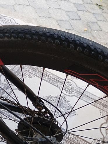 velosiped kameri: SAFT 500 dağ velosipedi - Çərçivə: SAFT 500, alüminium görünüşlü — 5