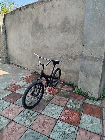 velosiped satışı: 1 ci velo 29 luqdur problemləri arxa təkərin havası azalır birdə qabağ — 4
