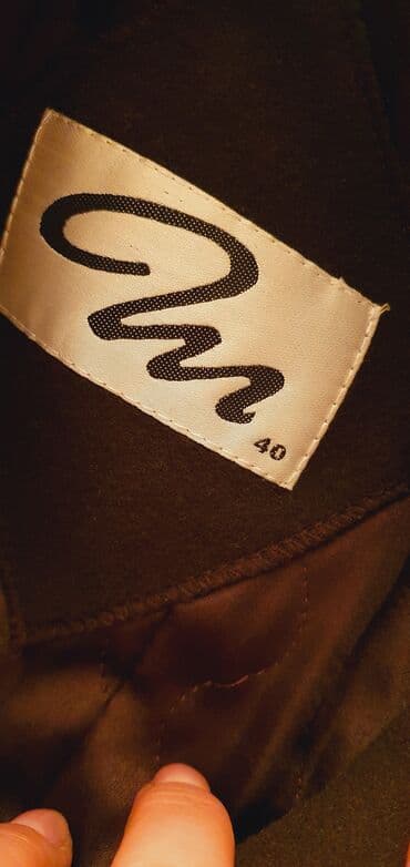 qadınlar üçün təbii dublyonkalar: Palto 40 razmer. yaxwi veziyyetde — 5