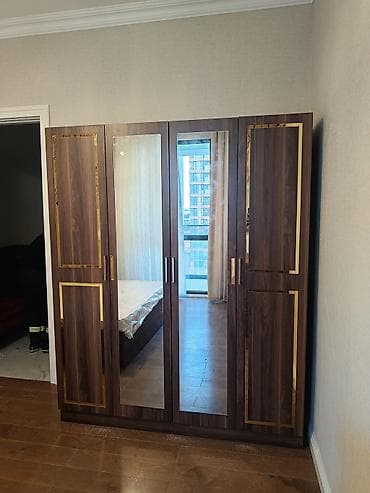 dolap: 4 qapılı, Güzgülü, Qəhvəyi, Digər material, Açılan, Düz dolab — 4