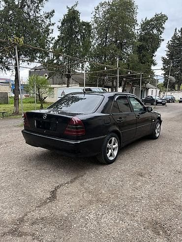 w210 arxa stoplar: Mercedes-Benz C 180: 1.8 l | 1997 il Sedan — 5