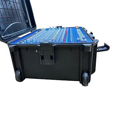 jbl 310: Mikser | 4×900W | USB | FX Effekt GO Power Mats VS18pro – 10 Kanal — 9