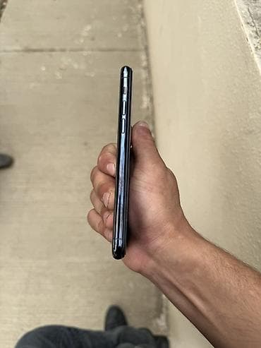 oppo telefon: IPhone 11 Pro, 64 GB, Qara, Face ID — 3