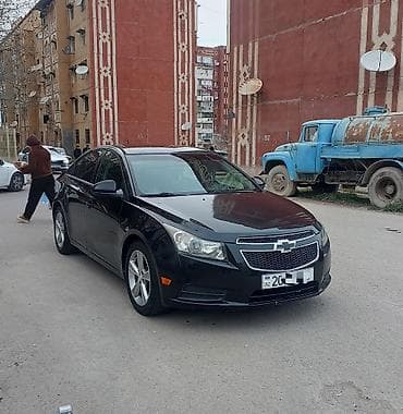 elektrik scooter: Chevrolet Cruze: 1.4 l | 2012 il 340000 km Sedan — 3