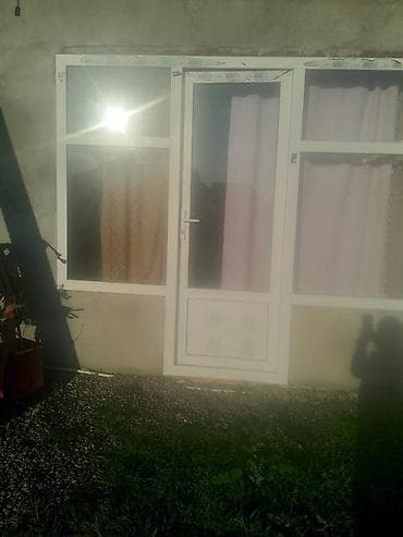 PVC giriş qapısı və yan pəncərə blokusu 050 753 66 57 əlaqa saxlayın