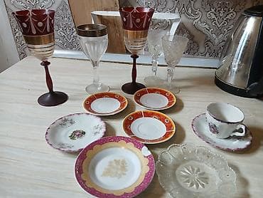 qebir sekilleri: Qarışıq porselen və şüşə qab dəsti - Müxtəlif ölçülü və naxışlı — 7