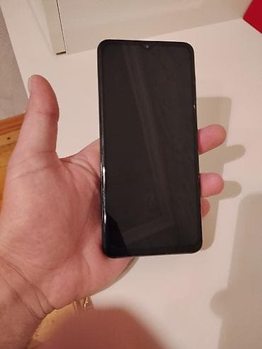 philips xenium 9@9d: Samsung Galaxy A04s, rəng - Qara, İki sim kartlı — 2