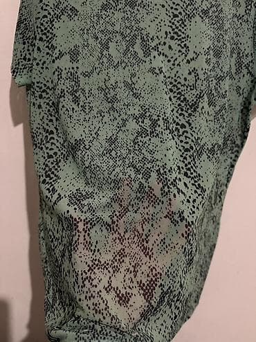 sweatshirt azerbaycan dilinde: Təzə kimi 7azn. M-L razmer — 1