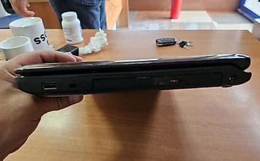 Fujitsu notbuk iwlek vezyetdedir batareykasi iwlemir adapdirla rahad — 6