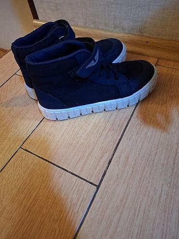 2020 krasovkalar: 34 Ölcu, problemi yoxdur. Uşaq idman ayaqqabısı – tünd mavi — 4