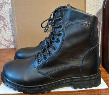 kişi bot: Qara dəri kişi botları yenidi 41 razmer unvan Nefciler m/st — 1