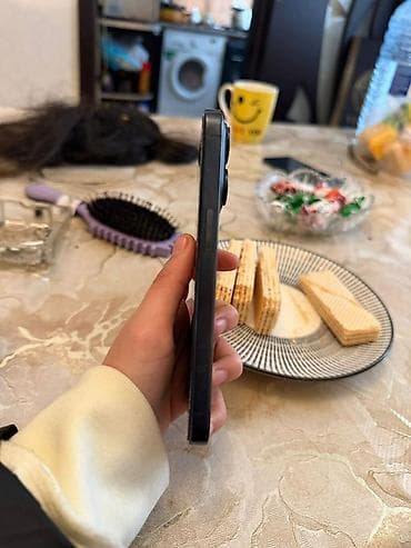 apple komputer: IPhone 15 Pro, 256 GB, Göy, Face ID — 4