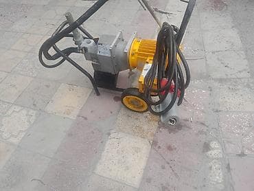 aqlay das: Beton vibratoru – stasionar tip, elektrik mühərrikli - Güclü üçfazalı — 1