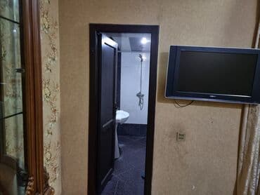 Jeep: Evdə çox eşyaları var, İnternet var, istilik sistemi kombidir, Ev — 2