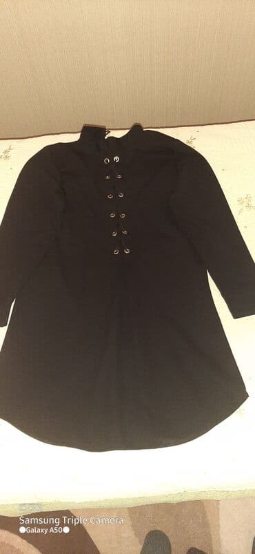 Köynək və bluzalar