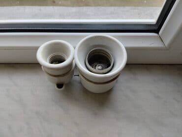 Farfor patronlar 2 ədəd Sovet dövrünün farfor (keramik) işıq