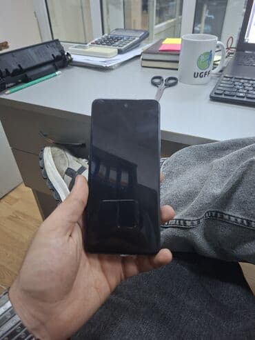 şabran telfon: İnfinix Smart 8, 65GB yaddaş, Aİ kamera. Təcili satılır, qiyməti — 2