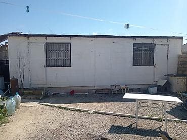 dəmir vaqon: Satılır: Həyətə quraşdırılmış hazır yaşayış konteyneri/kiçik ev — 2