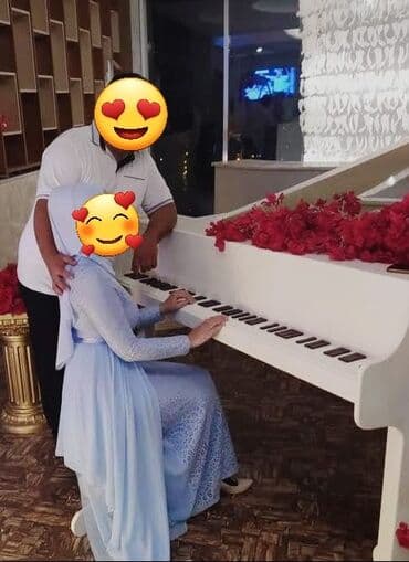 Dini dükandan 120 manata almışam.Əyində çox gözəl qalır.Heç bir