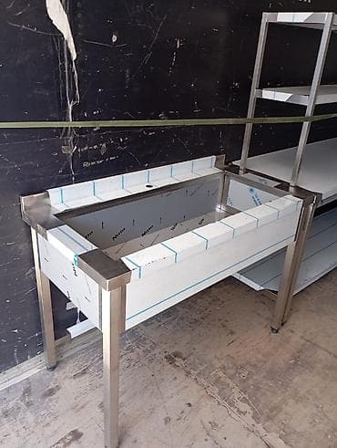 Nerjaveyka Masalarin ve Restoran Avadanliqlarin Hazirlanmasi, Her