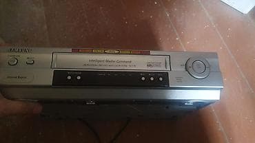 Samsung VHS video maqnitofonu – model SV-170 Xüsusiyyətlər: -