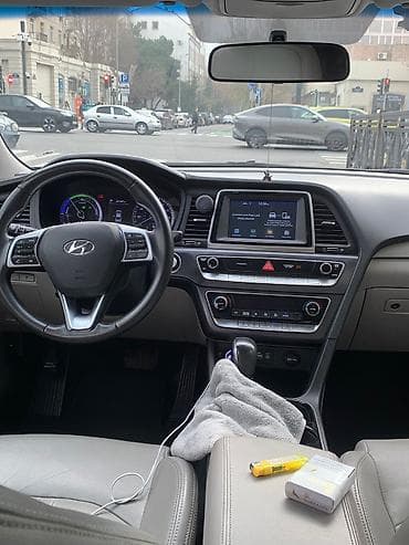 ucuz scooterlar: Hyundai Sonata sedan - Korpus rəngi: qara, xrom detallı iri ön — 3