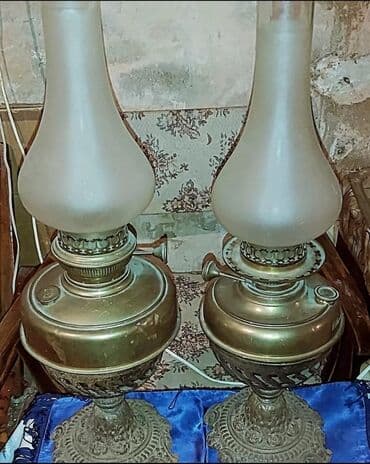 Avtomobil modelləri: Qedimi 1940-ci illerin Almaniyanin (Berlin) Cüt Noyut Lampalari — 1