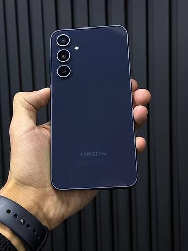 ucuz planşet qiymetleri: Samsung Galaxy A35, 128 GB, rəng - Boz, Barmaq izi — 1