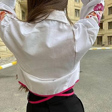 ağ sumka: Möhtəşəm model son trend sarocka 😍 qara və çəhrayı rəngi ilə klassik — 3