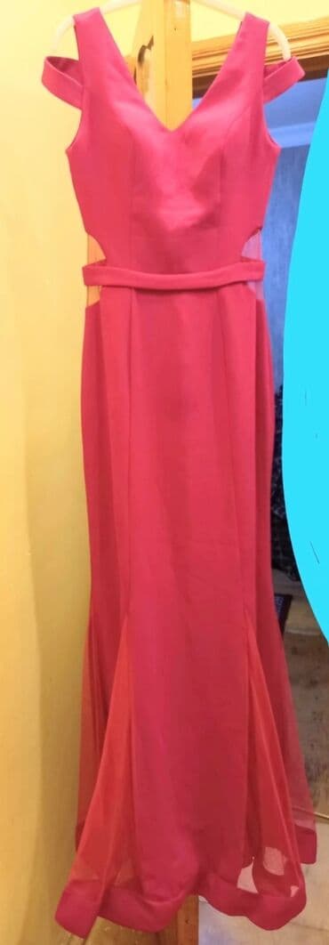 semqa baliq: Xanım üçün qırmızı rəngli, uzun ziyafət paltarı. Viol firması. 36/38 — 1