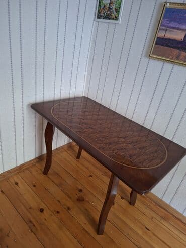 Taburetlər: Qonaq masası, İşlənmiş, Açılmayan, Taxta, Dördbucaq masa — 1